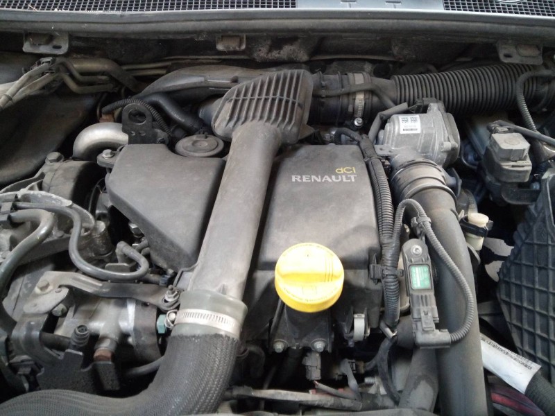renault megane iii berlina 5 p del año 2011