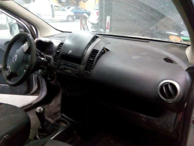 nissan note (e11e) del año 2008