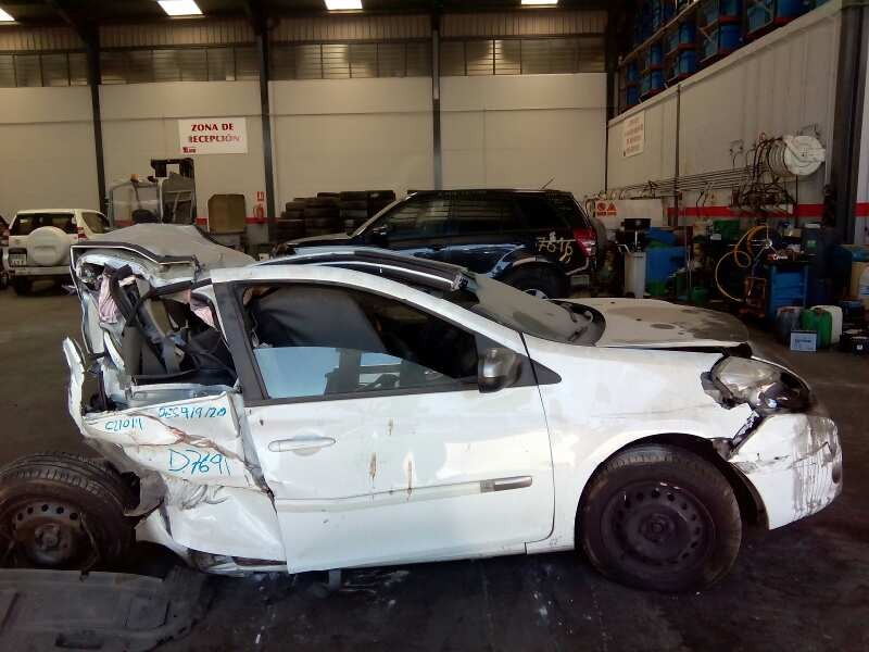 renault clio iii del año 2010