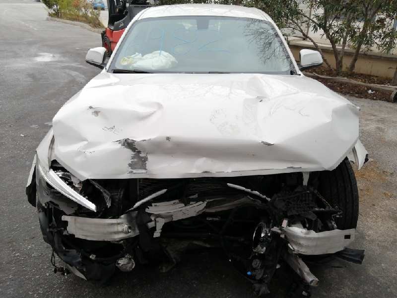 bmw serie 1 lim. (f20) del año 2012