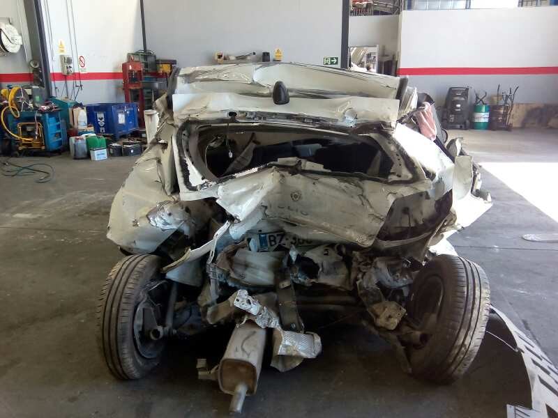 renault clio iii del año 2010