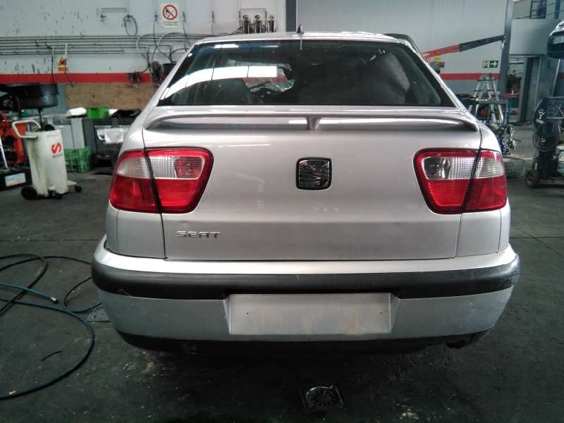 seat cordoba berlina (6k2) del año 1999