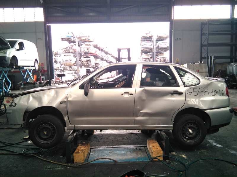 seat cordoba berlina (6k2) del año 1999