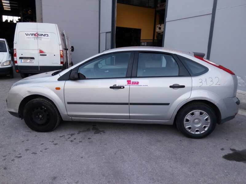 ford focus berlina (cap) del año 2005