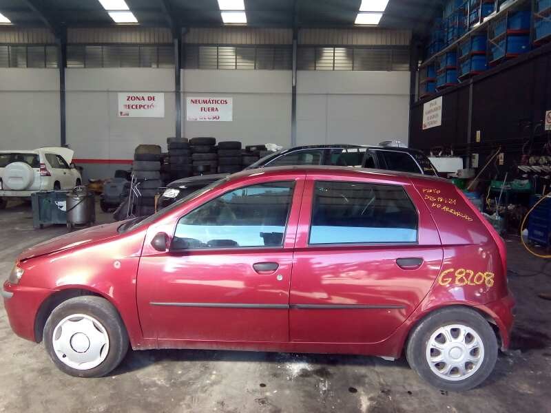 fiat punto berlina (188) del año 2002