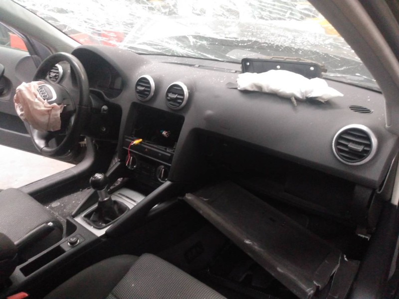 audi a3 sportback (8p) del año 2008
