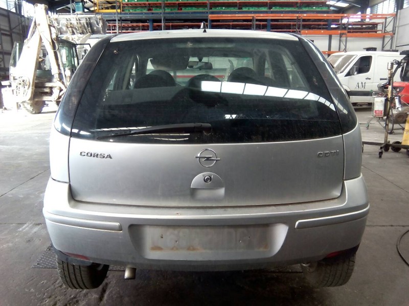 opel corsa c del año 2003