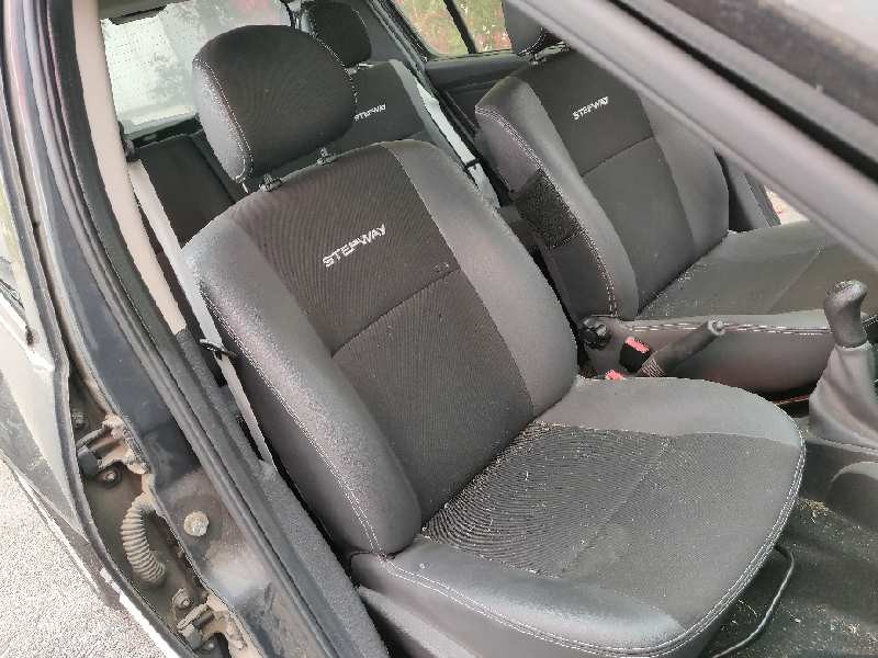 dacia sandero del año 2012