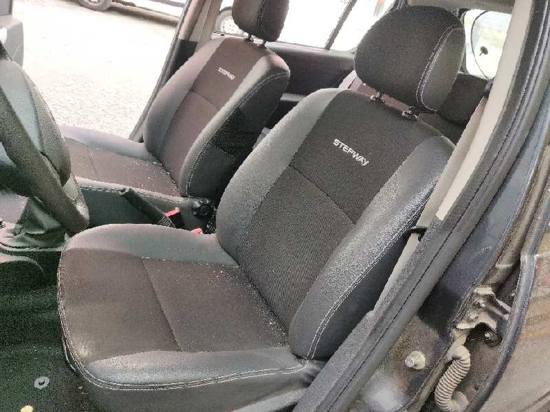 dacia sandero del año 2012