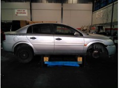 opel vectra c berlina del año 2003