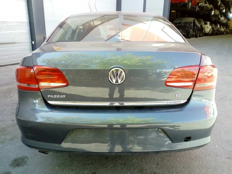 volkswagen passat lim. (362) del año 2011