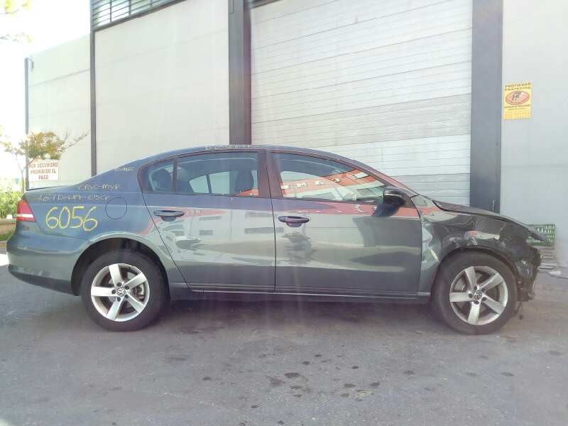 volkswagen passat lim. (362) del año 2011