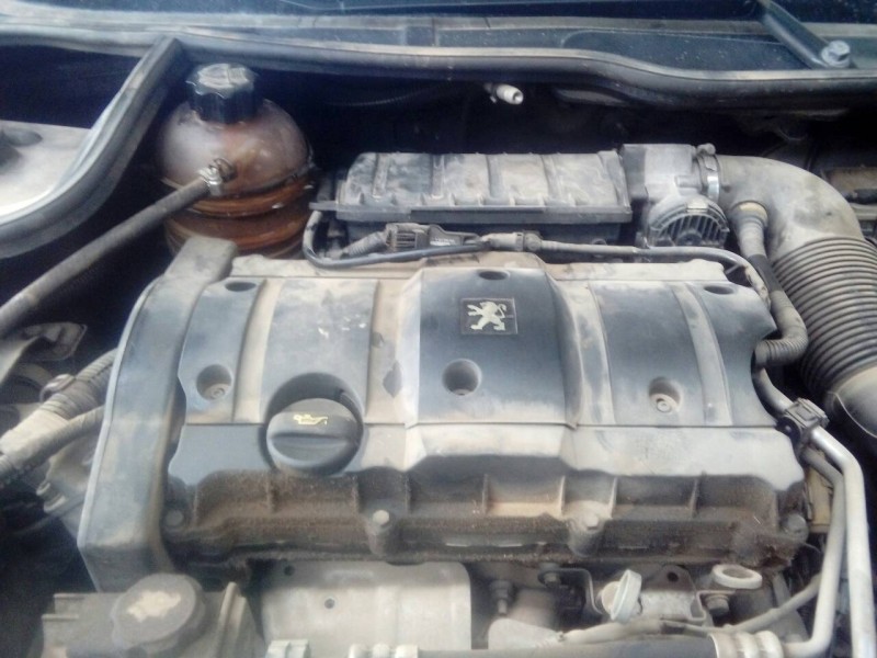 peugeot 206 berlina del año 2002