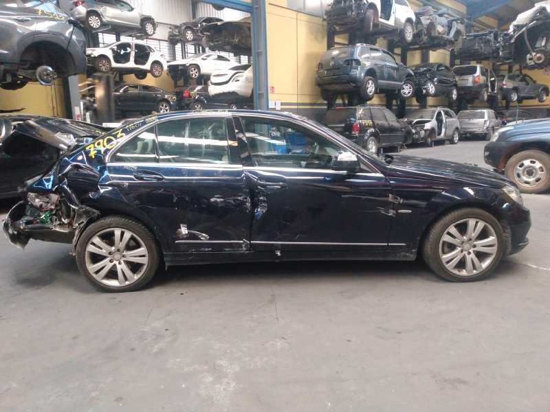 mercedes-benz clase c (w204) berlina del año 2008