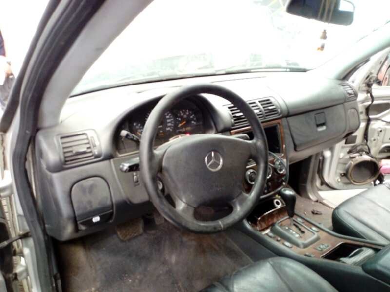 mercedes-benz clase m (w163) del año 1999