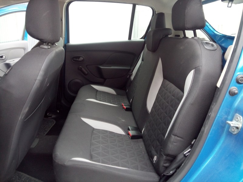 dacia sandero del año 2015