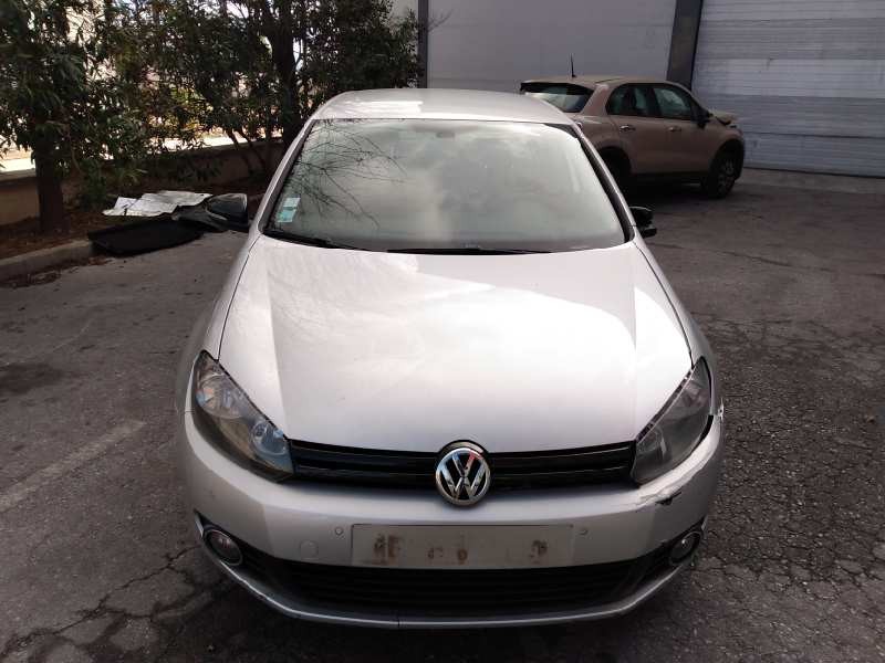 volkswagen golf vi (5k1) del año 2012