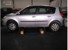 renault scenic ii del año 2006