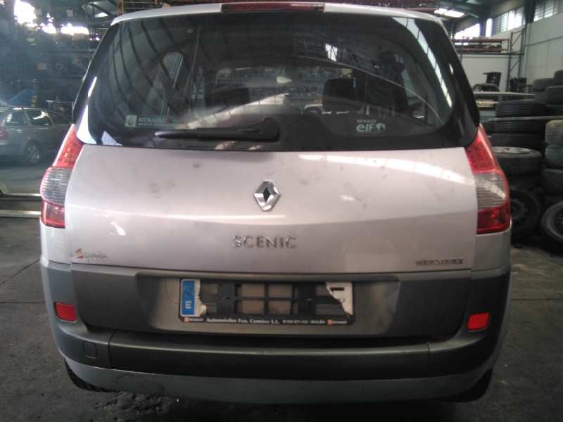renault scenic ii del año 2006