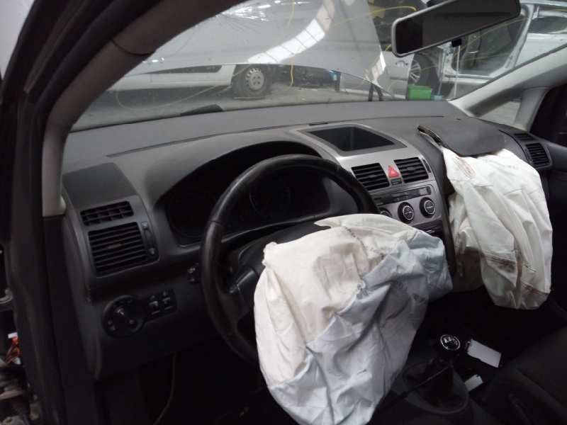 volkswagen touran (1t2) del año 2010