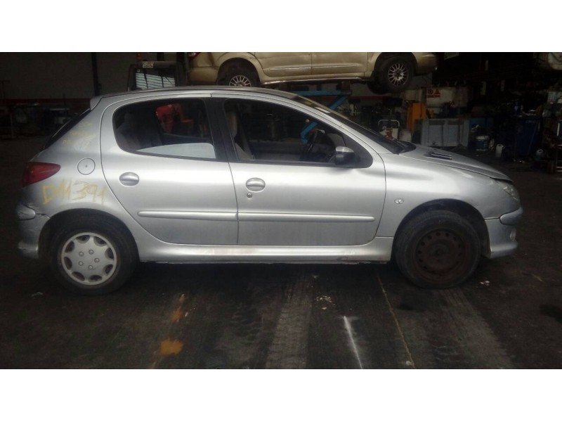 peugeot 206 berlina del año 2005
