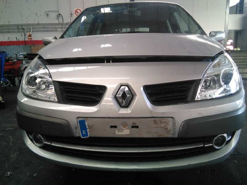 renault scenic ii del año 2006