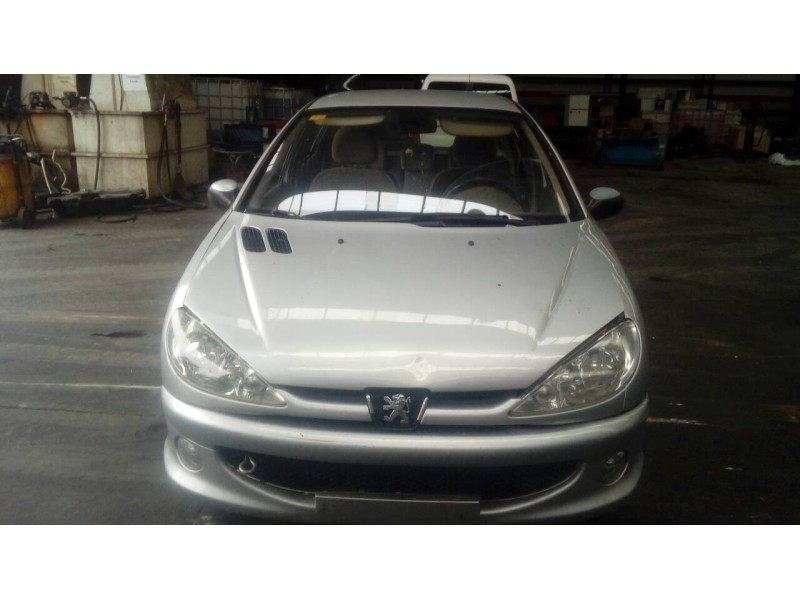 peugeot 206 berlina del año 2005