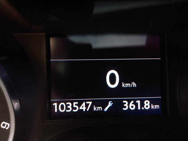 peugeot 208 del año 2012