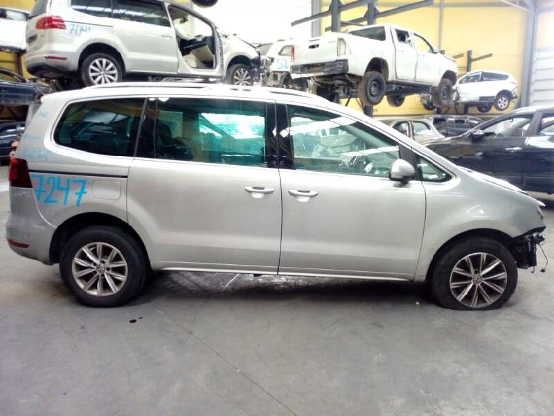 volkswagen sharan (7n2) del año 2015