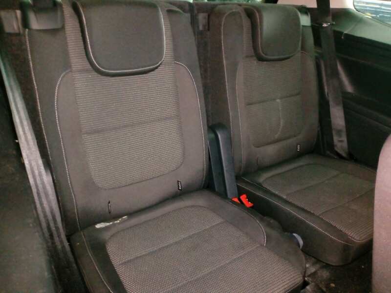 volkswagen sharan (7n2) del año 2015