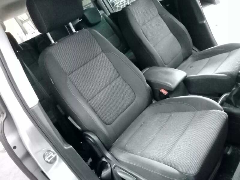 volkswagen sharan (7n2) del año 2015
