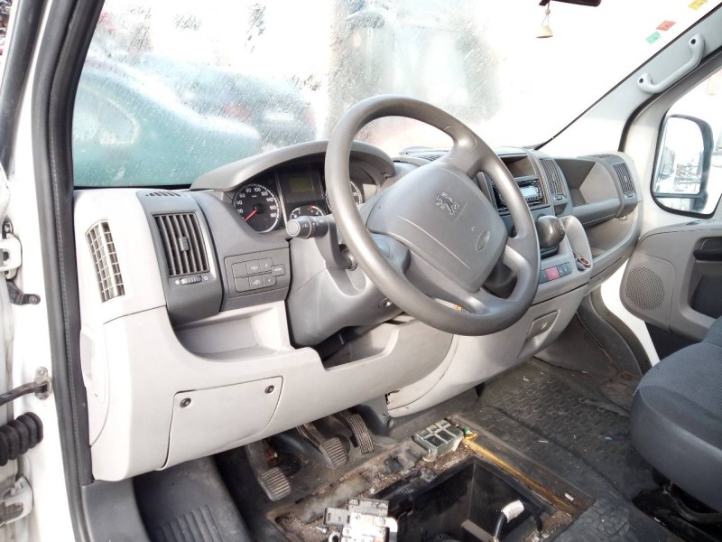 peugeot boxer caja cerr. techo elevado (bat.4035)(333/335)(2007 =>) del año 2006