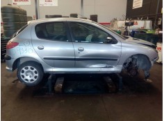 PEUGEOT 206 BERLINA