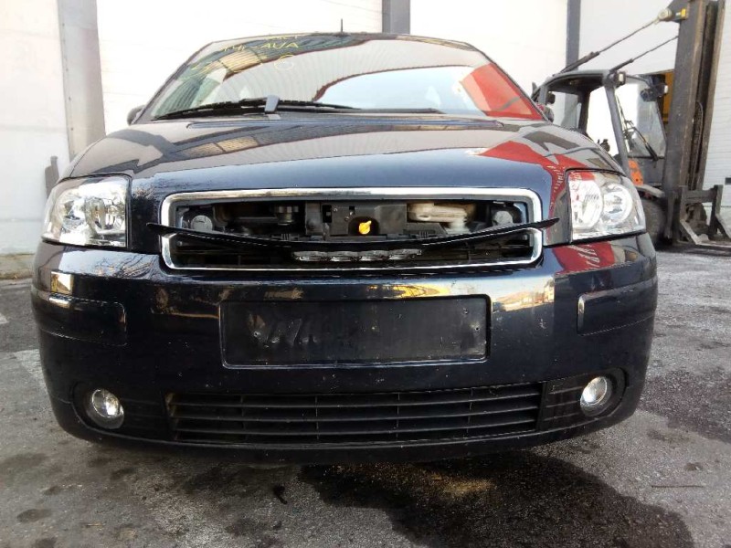 audi a2 (8z) del año 2001