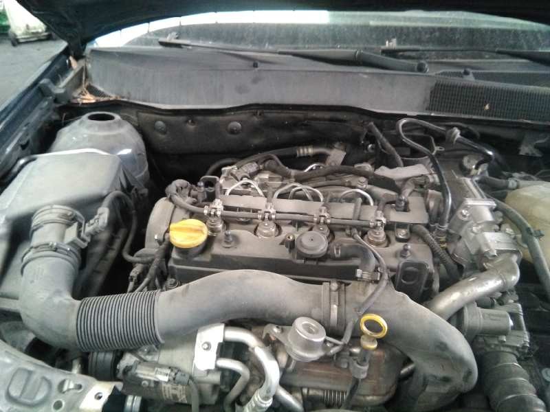 opel astra gtc del año 2010