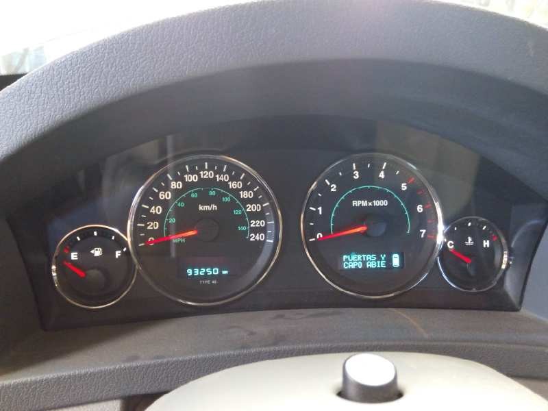 jeep gr. cherokee (wh) del año 2005