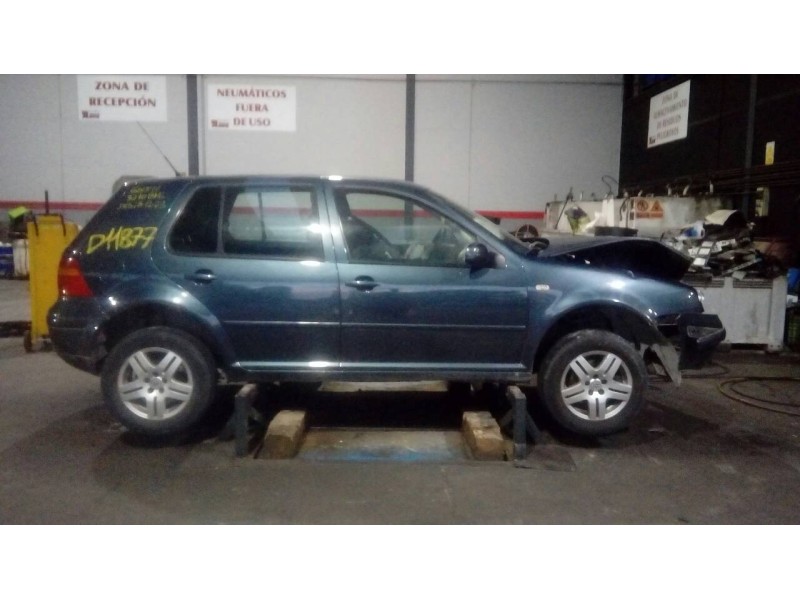 volkswagen golf iv berlina (1j1) del año 2001
