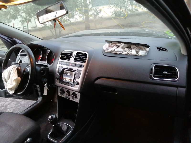 volkswagen polo (6c1) del año 2015