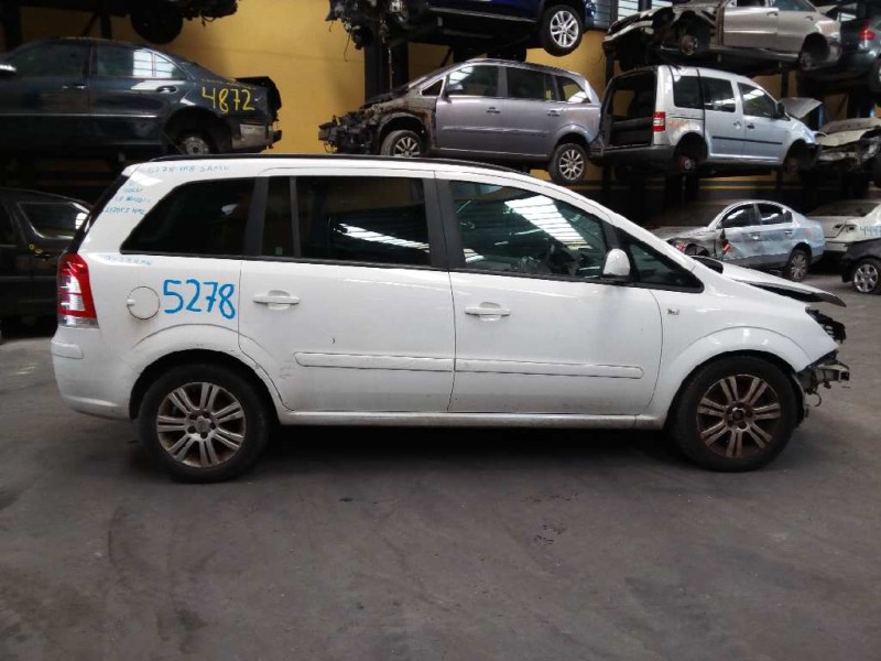 opel zafira b del año 2012