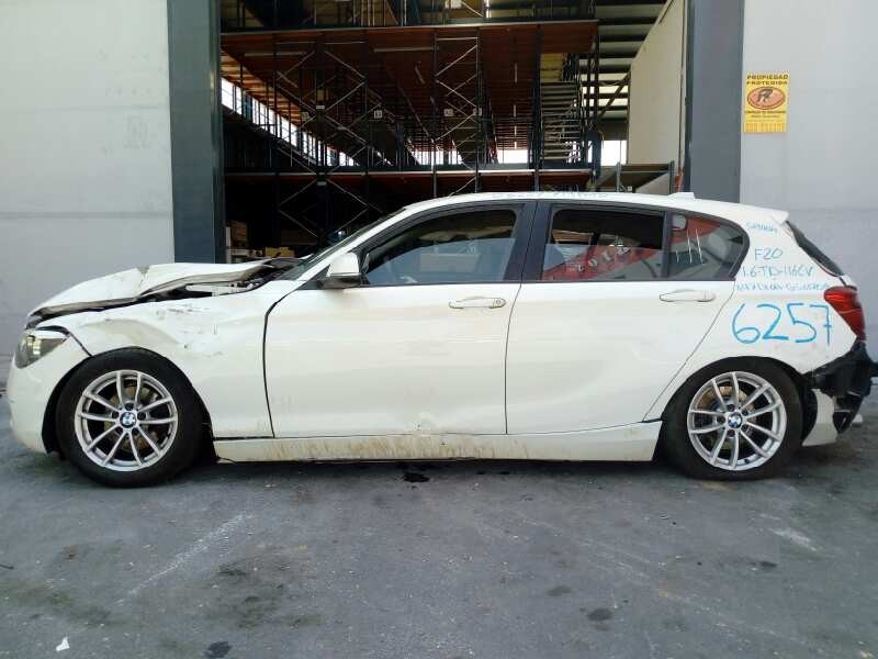 bmw serie 1 lim. (f20) del año 2013