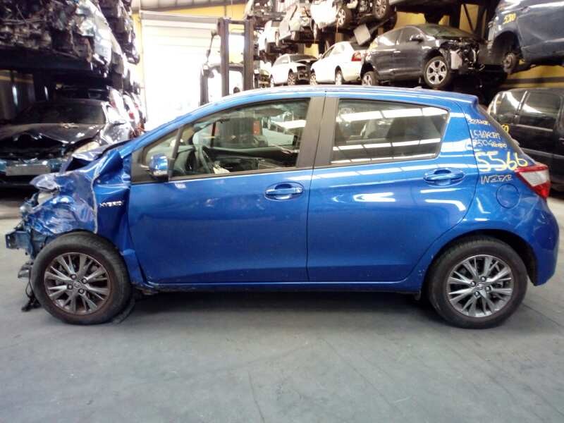 toyota yaris del año 2017