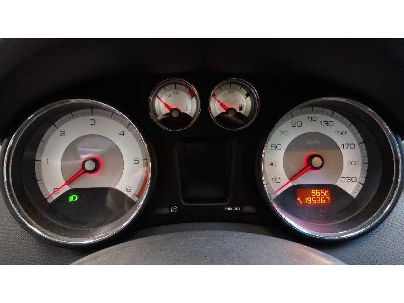 peugeot 308 del año 2008