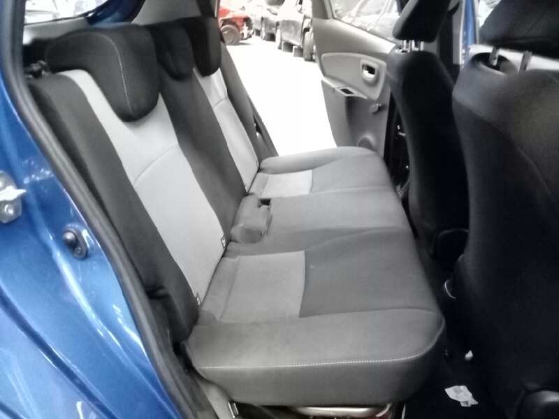 toyota yaris del año 2017