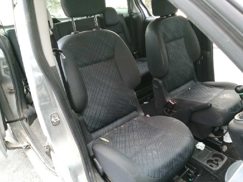 peugeot partner kombi del año 2010