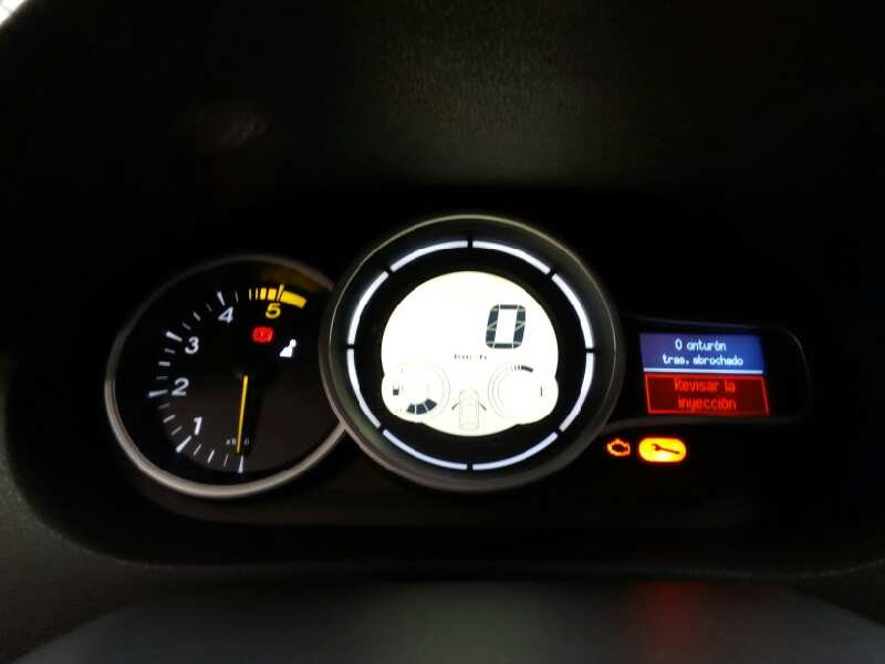 renault megane iii berlina 5 p del año 2011