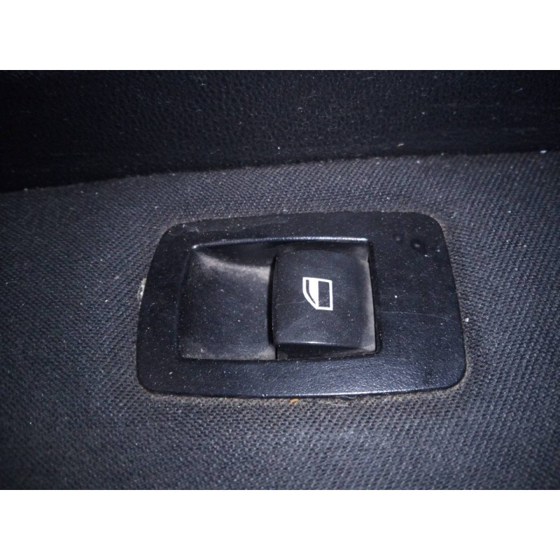 Recambio de mando elevalunas trasero izquierdo para bmw serie 1 berlina (e81/e87) 120d referencia OEM IAM   