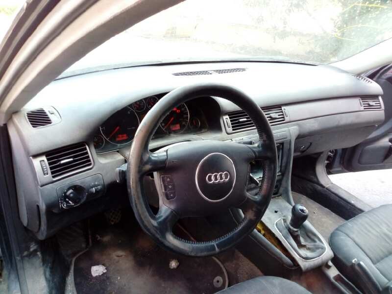 audi a6 berlina (4b2) del año 2003
