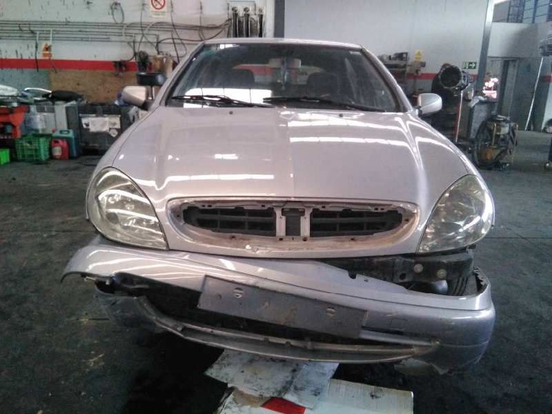 citroën xsara berlina del año 2002