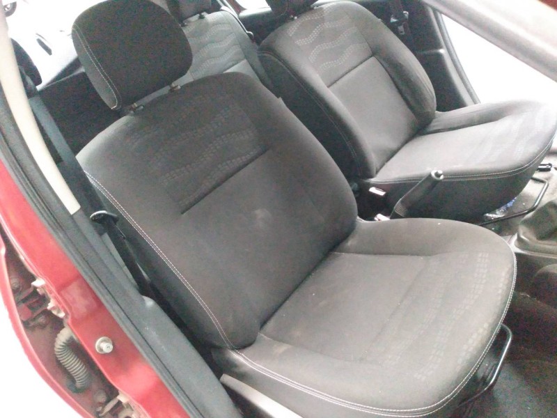 dacia sandero del año 2011