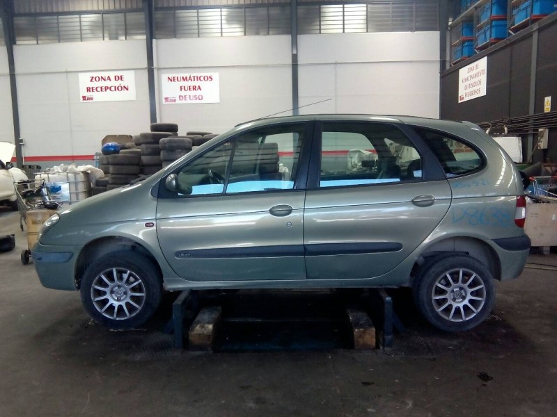 renault scenic (ja..) del año 2001